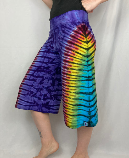 Ladies Purple/Rainbow Gaucho Shorts, L