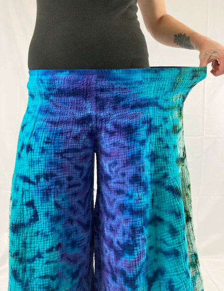 Women's Purple Ocean Tie-Dyed Spirit Pants, one size