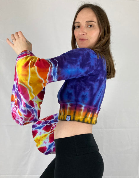 Women’s Purple Bright Mandala Tie-Dyed Bell Sleeve Crop Top, M