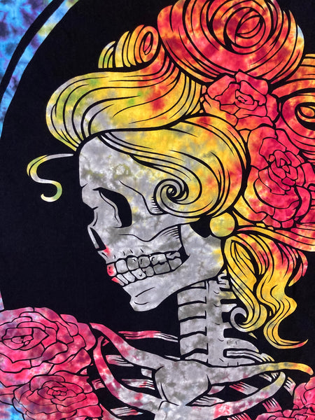 52" x 80" Skull & Roses Tie-dyed Tapestry/Wall Hanging