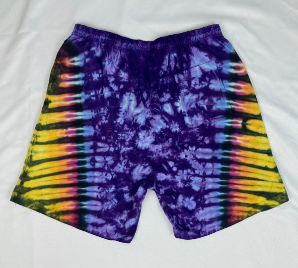 Men’s/Unisex Purple Sunset Tie-Dyed Shorts, 2XL (38)