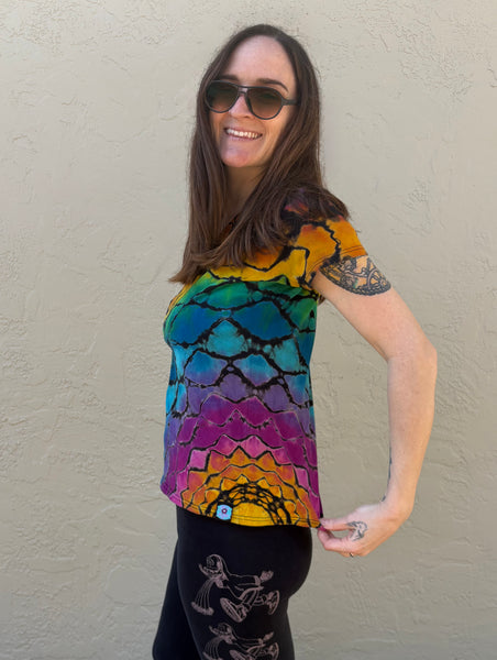 Women's Rainbow Mandala Reverse Tie-dye V-neck, M
