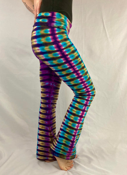 Women's Earthy Beach Vibes Tie-Dyed Yoga Pants, S