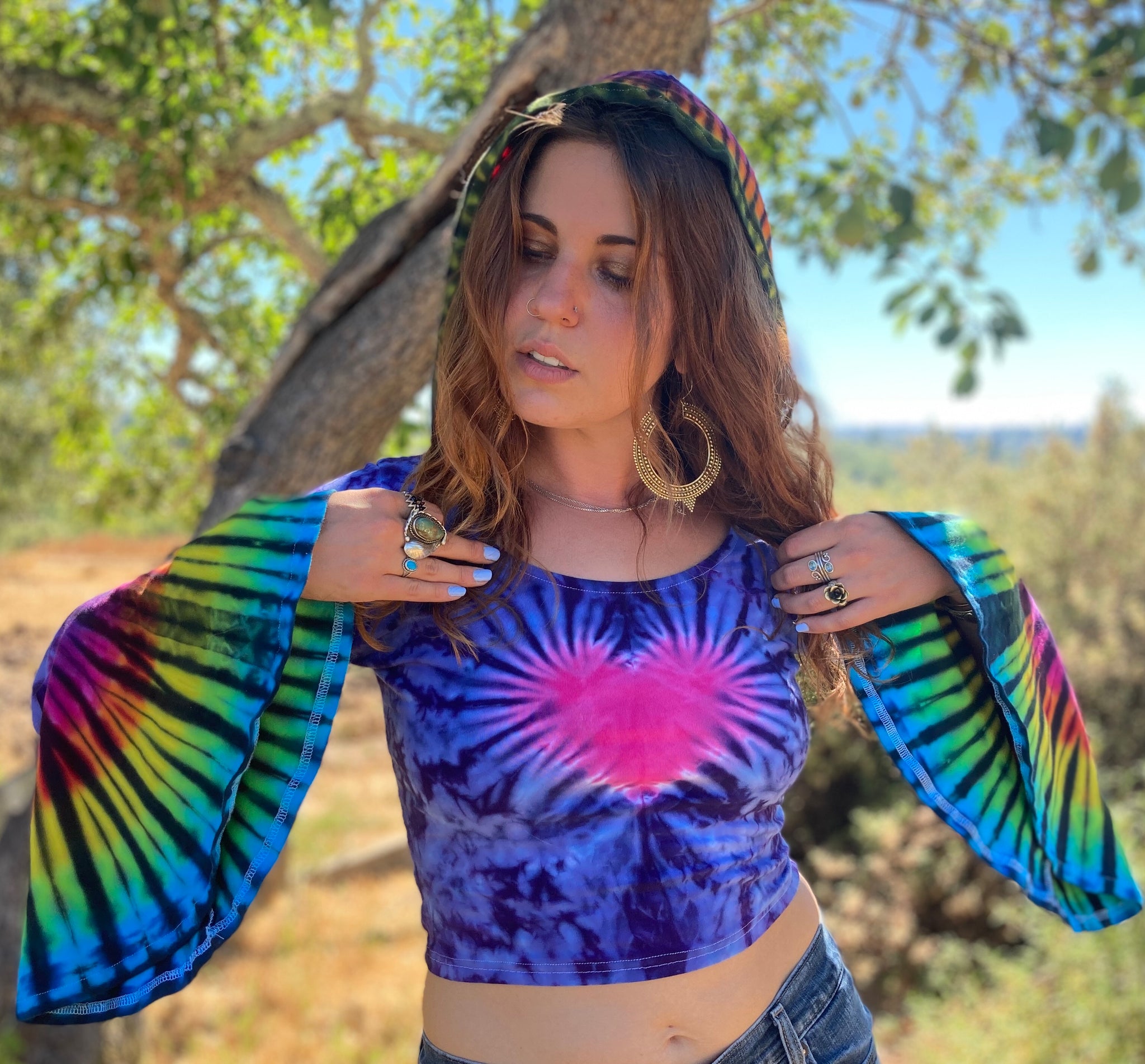 Women’s Purple/Rainbow Heart Tie-Dyed Bell Sleeve Crop Top, M/L