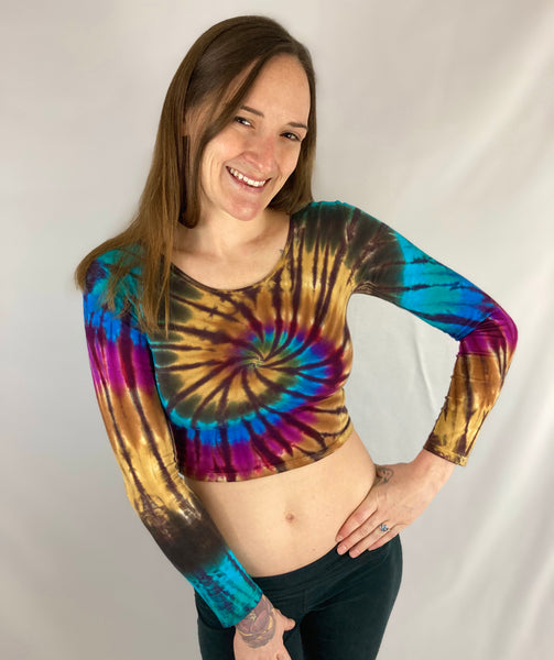 Women's Beach Vibes Tie-Dyed Long Sleeve Crop Top, M & XL