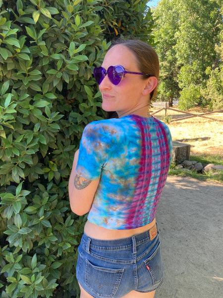 Women’s Earthy Mandala Ice-Dyed S/S Crop Top, L