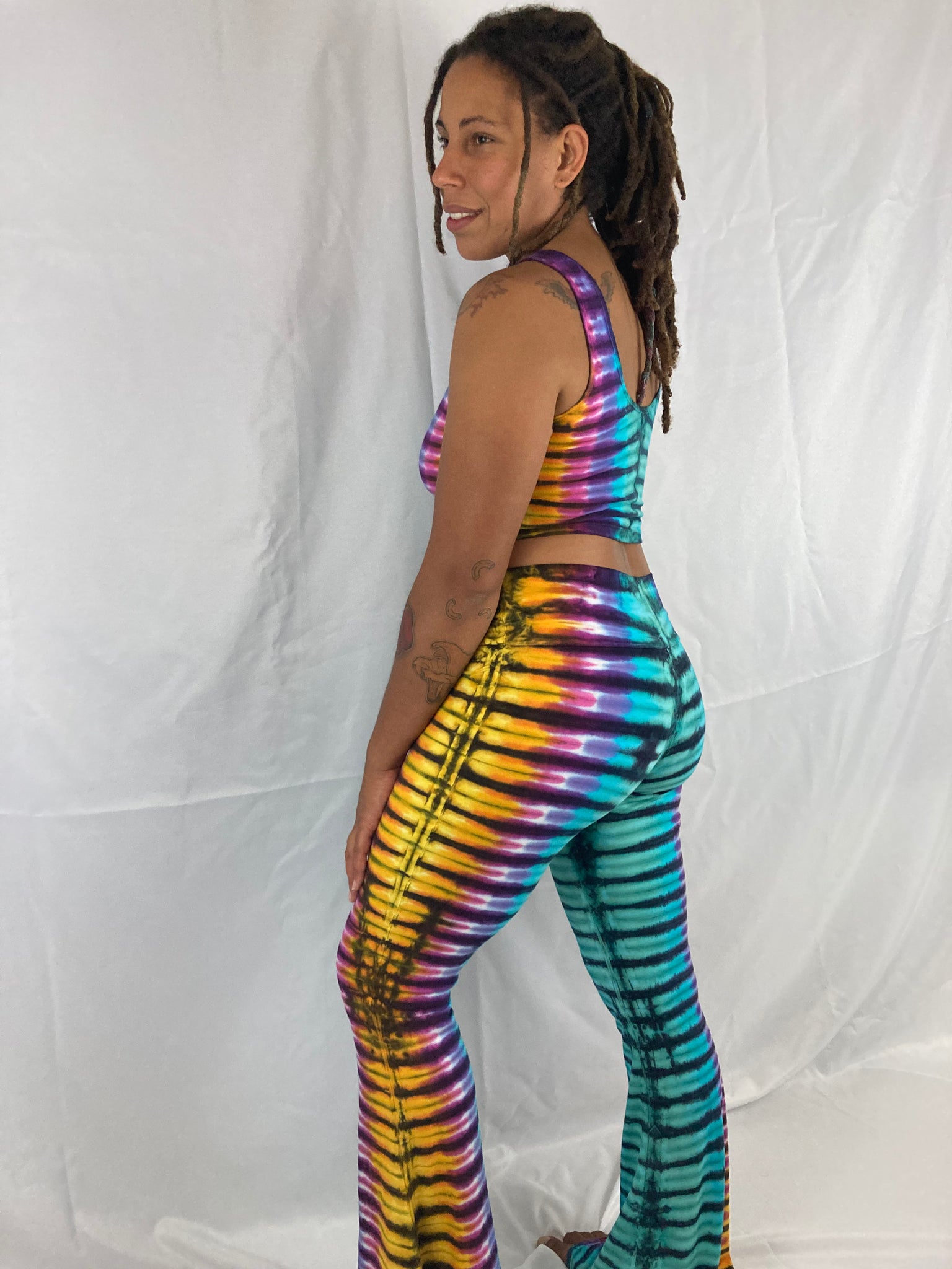 Women's Earthy Rainbow Tie-Dyed Slim Bells, L