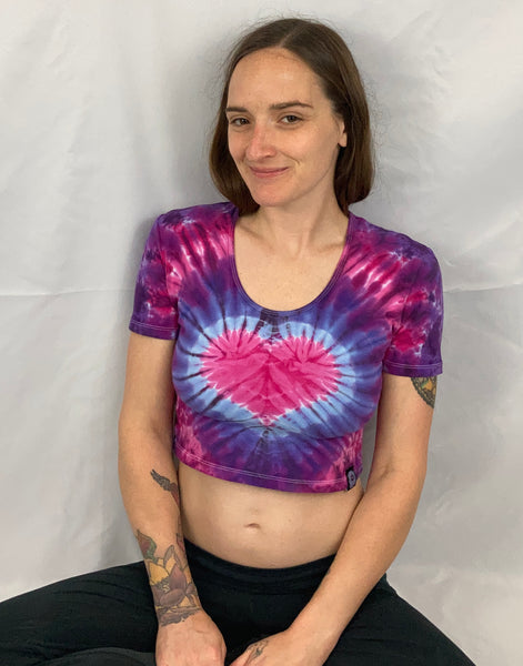 Women’s Pink/Purple Heart Tie-Dyed S/S Crop Top, L