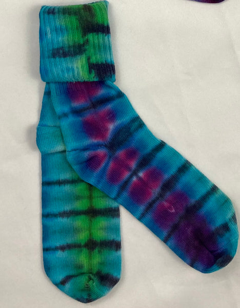 Adult Multi-Color Ice-Dyed Cotton Socks, 11-13