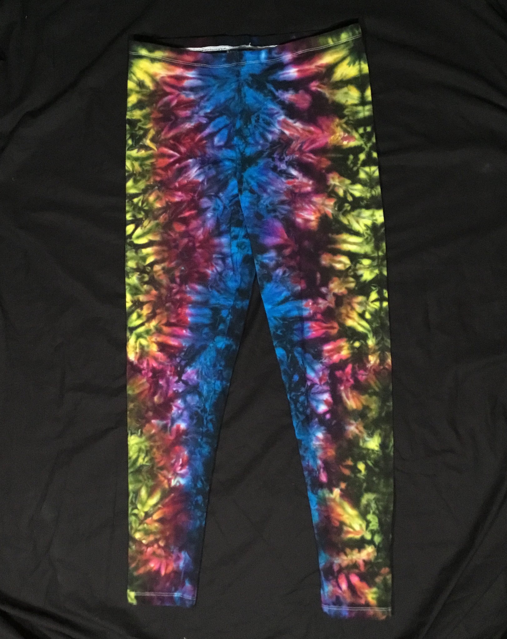 Women's Rainbow/Black Crinkle Tie-Dyed Leggings, XL