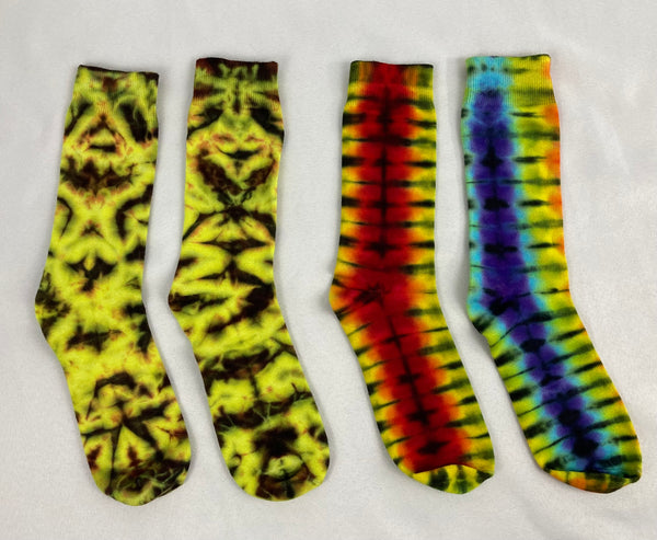 Adult Yellow/Rainbow Black Tie-Dyed Bamboo Socks, 2 pack