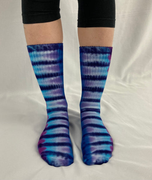 Adult Blue/Purple Stripe Tie-Dyed Bamboo Socks, 9-11
