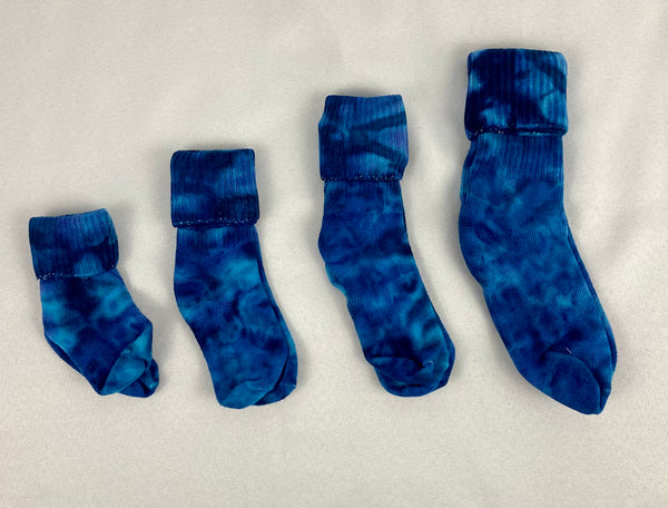 Kids Blue Crush Tie-Dyed Bamboo Socks, multiple sizes
