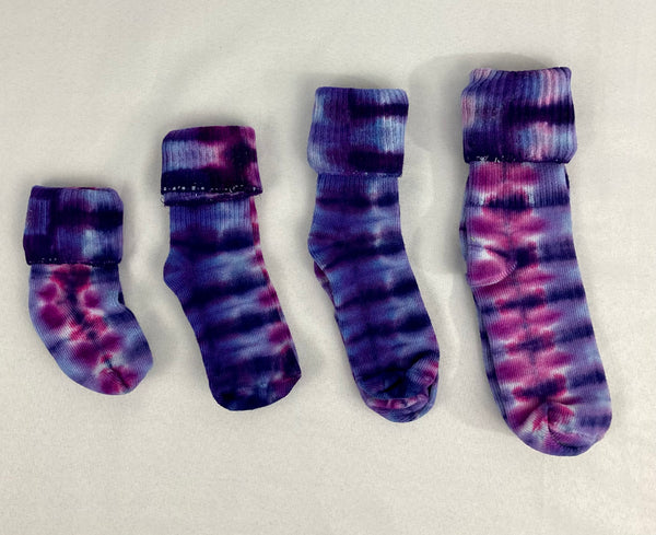 Kids Pink/Purple Tie-Dyed Bamboo Socks, multiple sizes