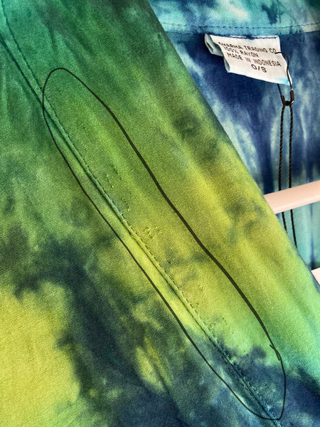 Adult Earthy Green Tie-Dyed Rayon Short Robe, O/S (Slight Stitching Defect)
