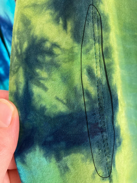 Adult Earthy Green Tie-Dyed Rayon Short Robe, O/S (Slight Stitching Defect)