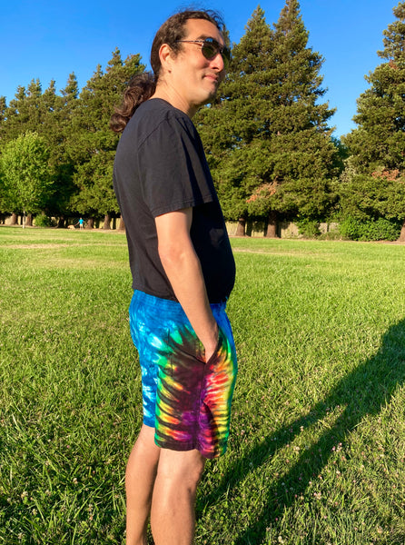 Men’s/Unisex Blue Rainbow Tie-Dyed Shorts, XL