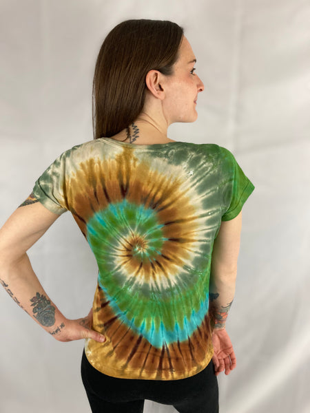 Women's Earthtone Spiral Tie-dyed Scoop Neck Tee, S