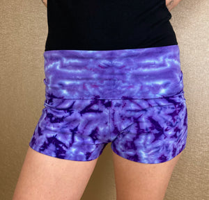 Women’s Purple Crush Tie-dyed Hot Shorts, S