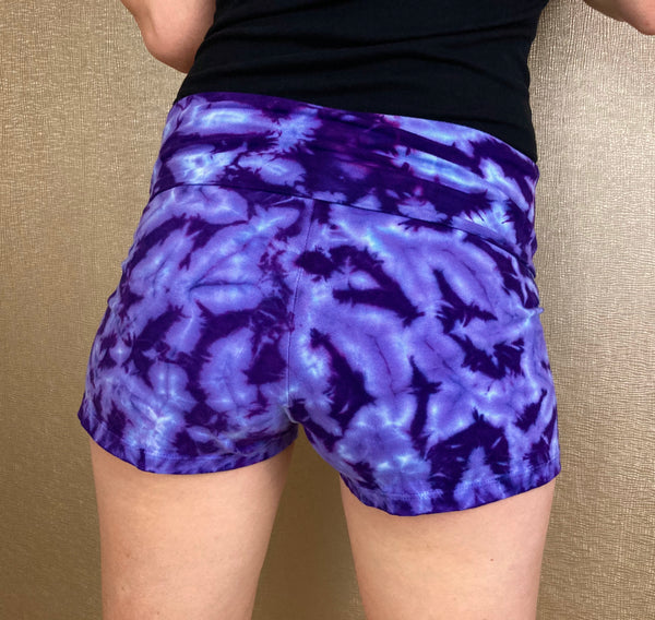 Women’s Purple Crush Tie-dyed Hot Shorts, S