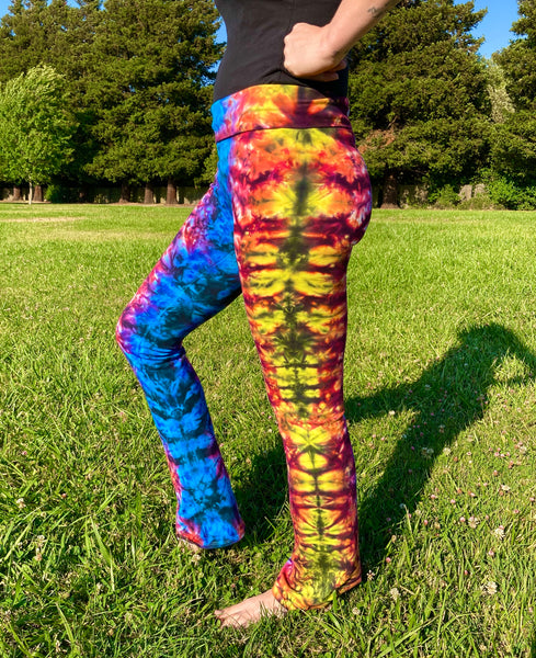 Women's Black/Rainbow Crush Tie-Dyed Yoga Pants, S